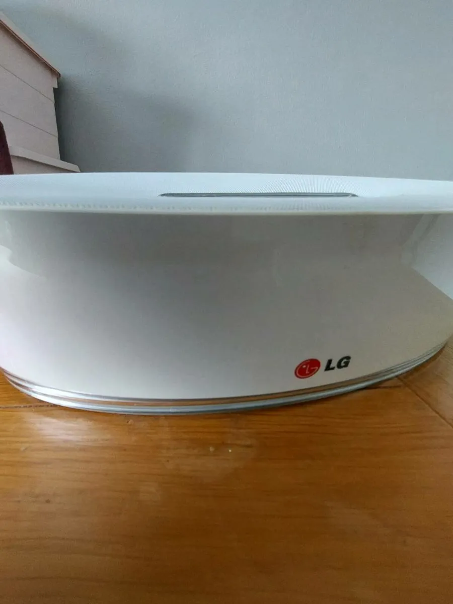 LG Bluetooth speaker . - Image 2