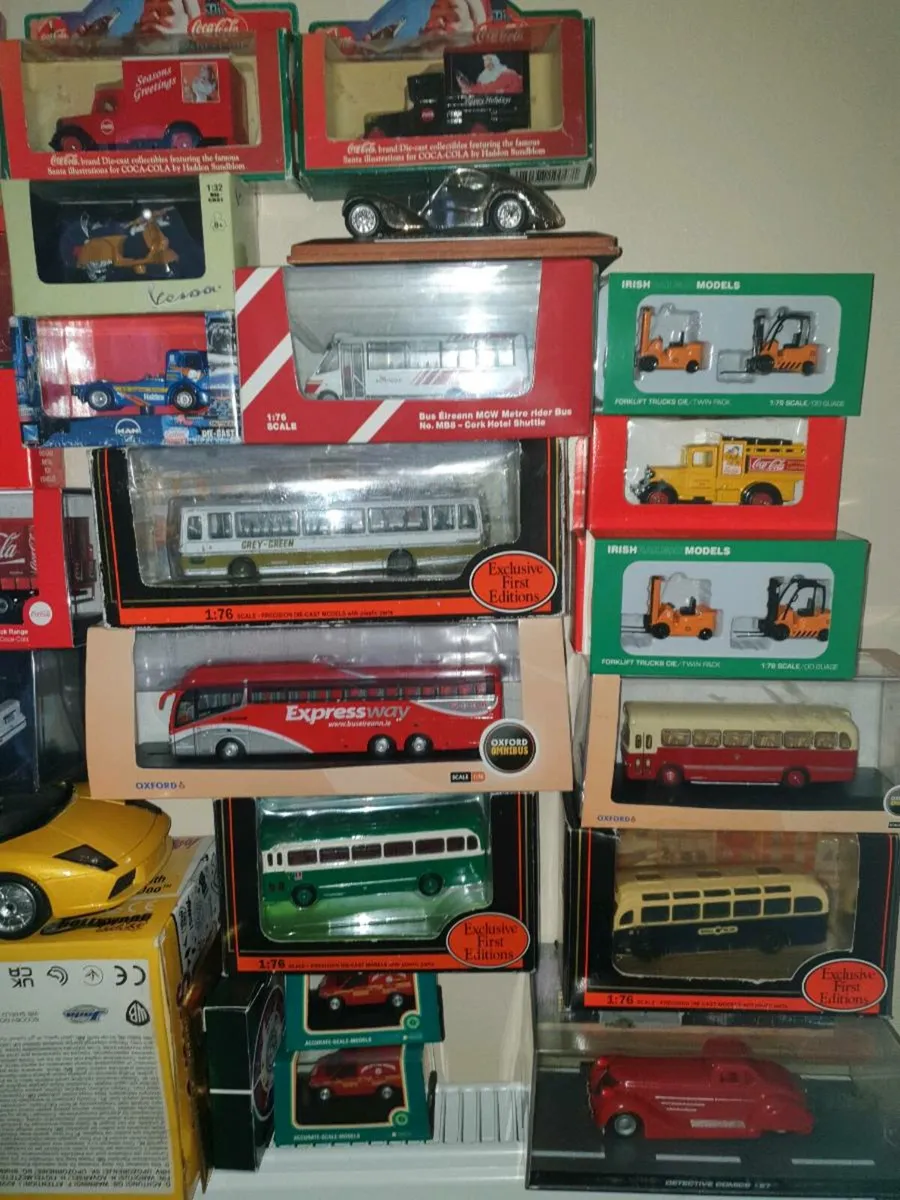 SELLING MY OWN DIE.CASTS. COLLECTABLE - Image 4