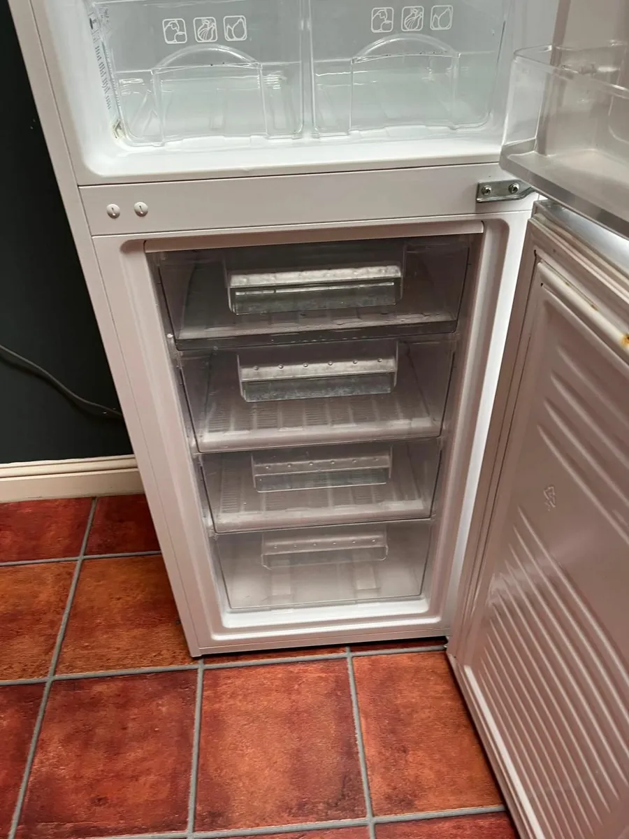 Fridge/Freeze - Image 4