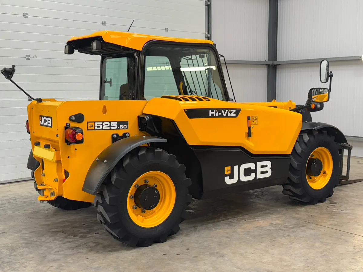 JCB 525-60 **As New** - Image 1