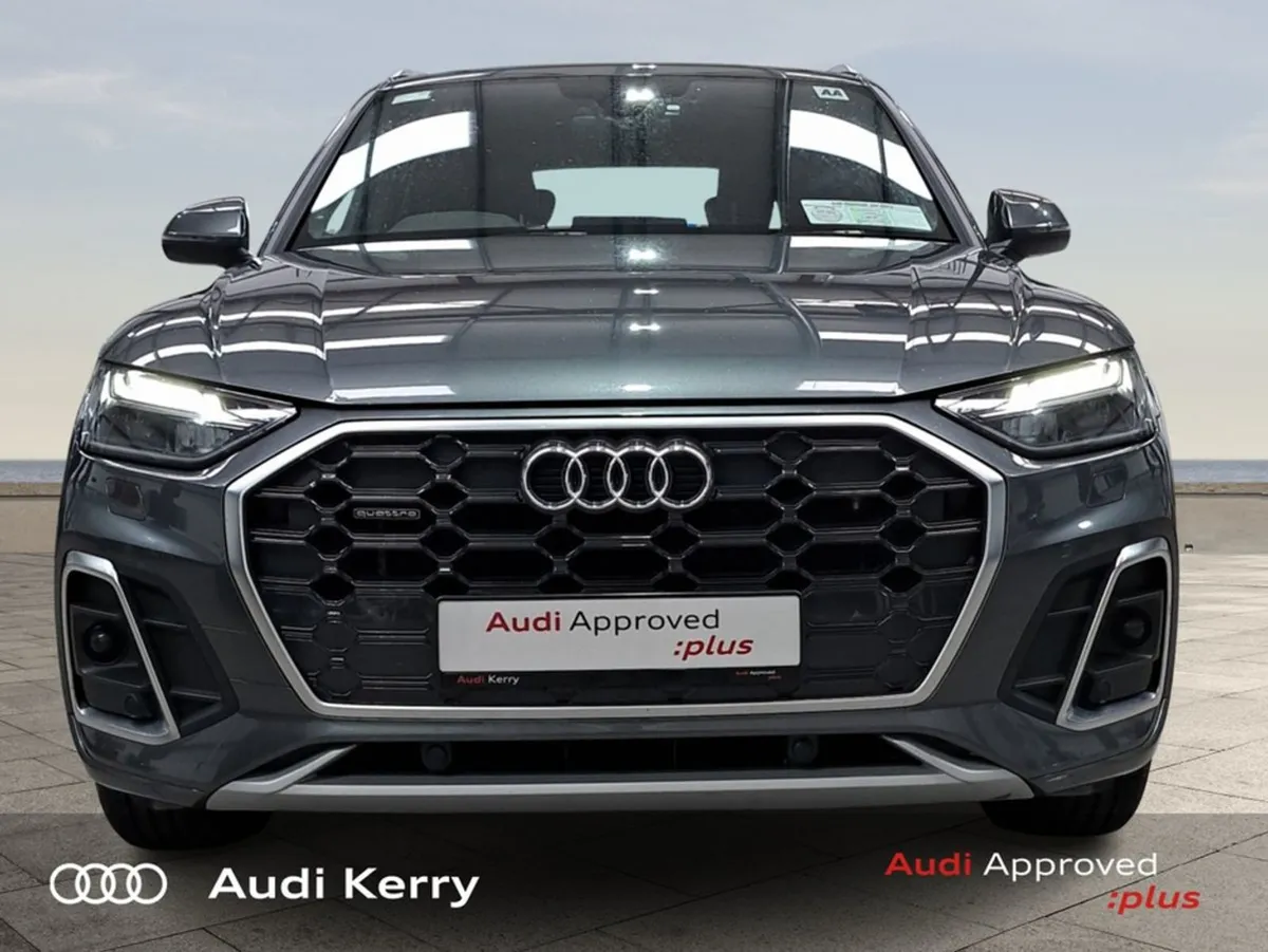 Audi Q5 40tdi 150BHP Quattro Launch S-line Automa - Image 2