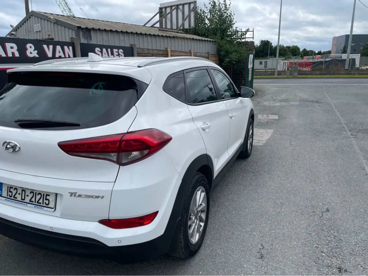 Hyundai Tucson Executive 5DR - Image 4
