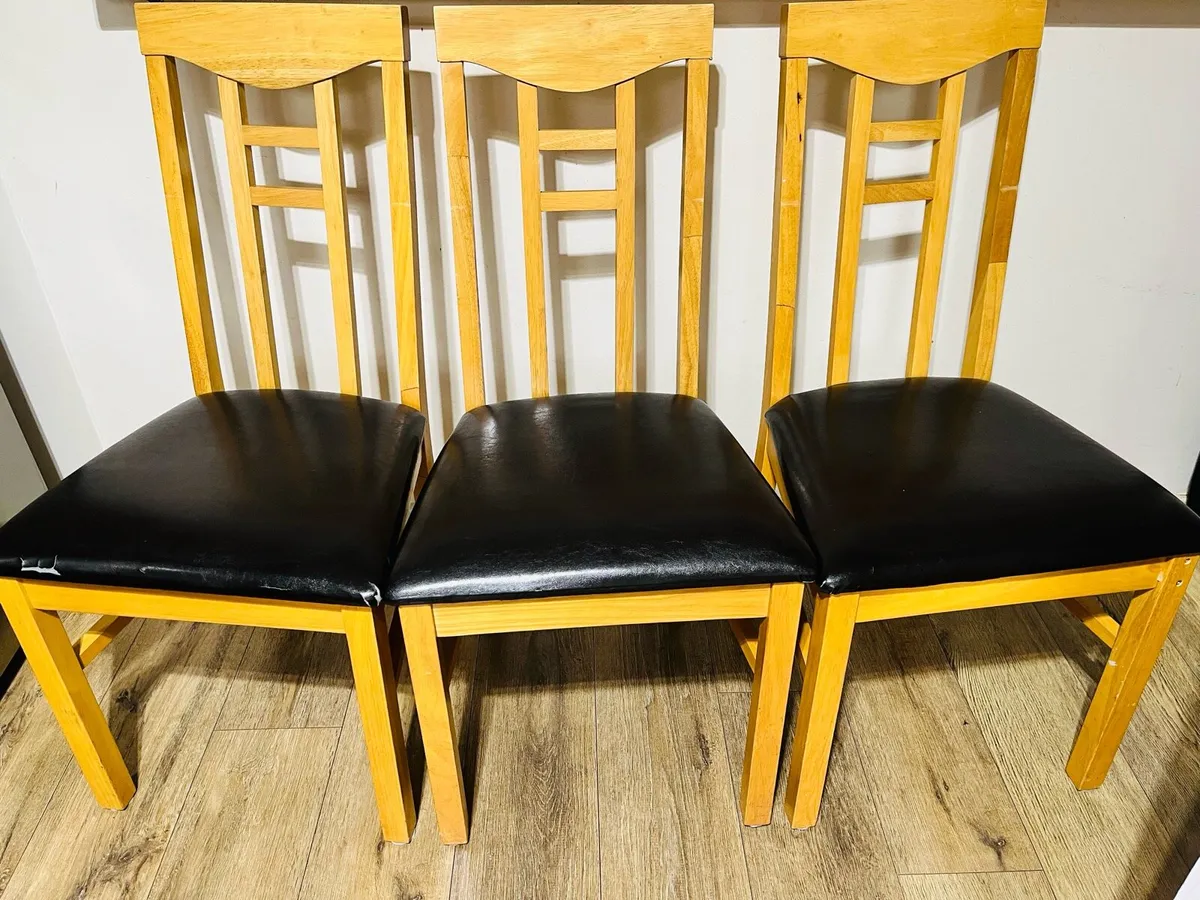 Three stools all together €30 - Image 1