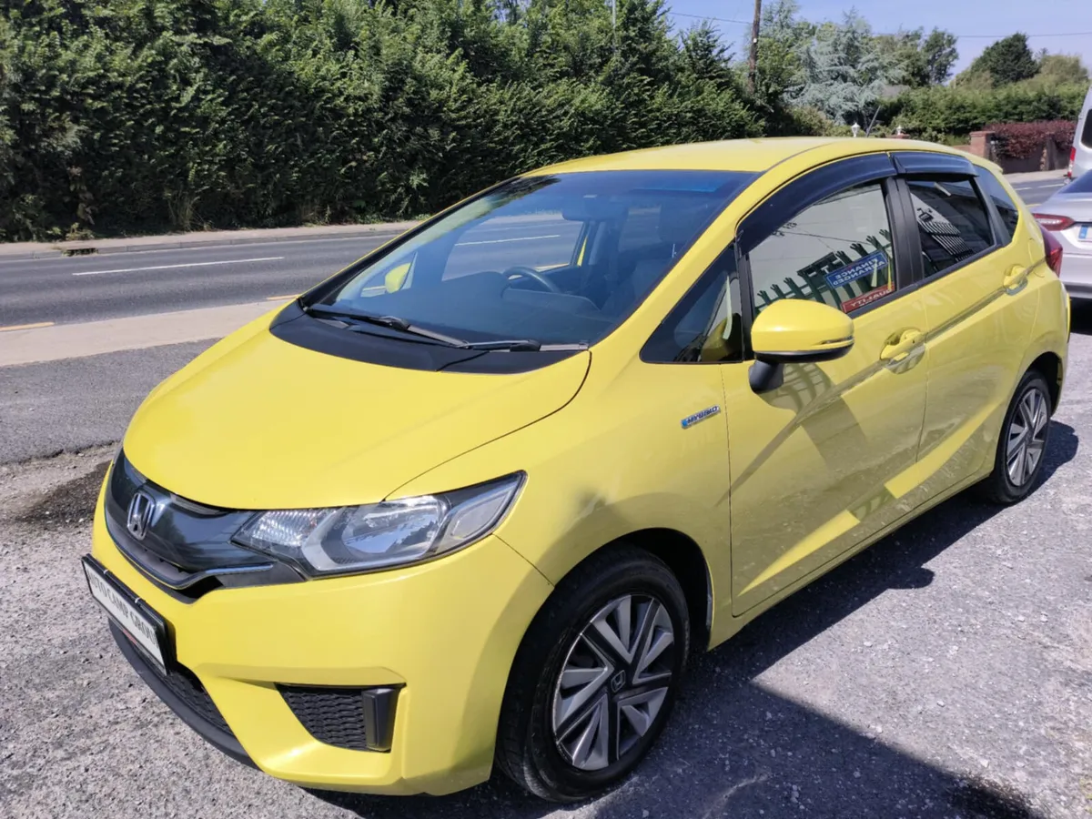 Honda FIT 1,5 Petrol / Electric Hybrid 2014 !!! - Image 3