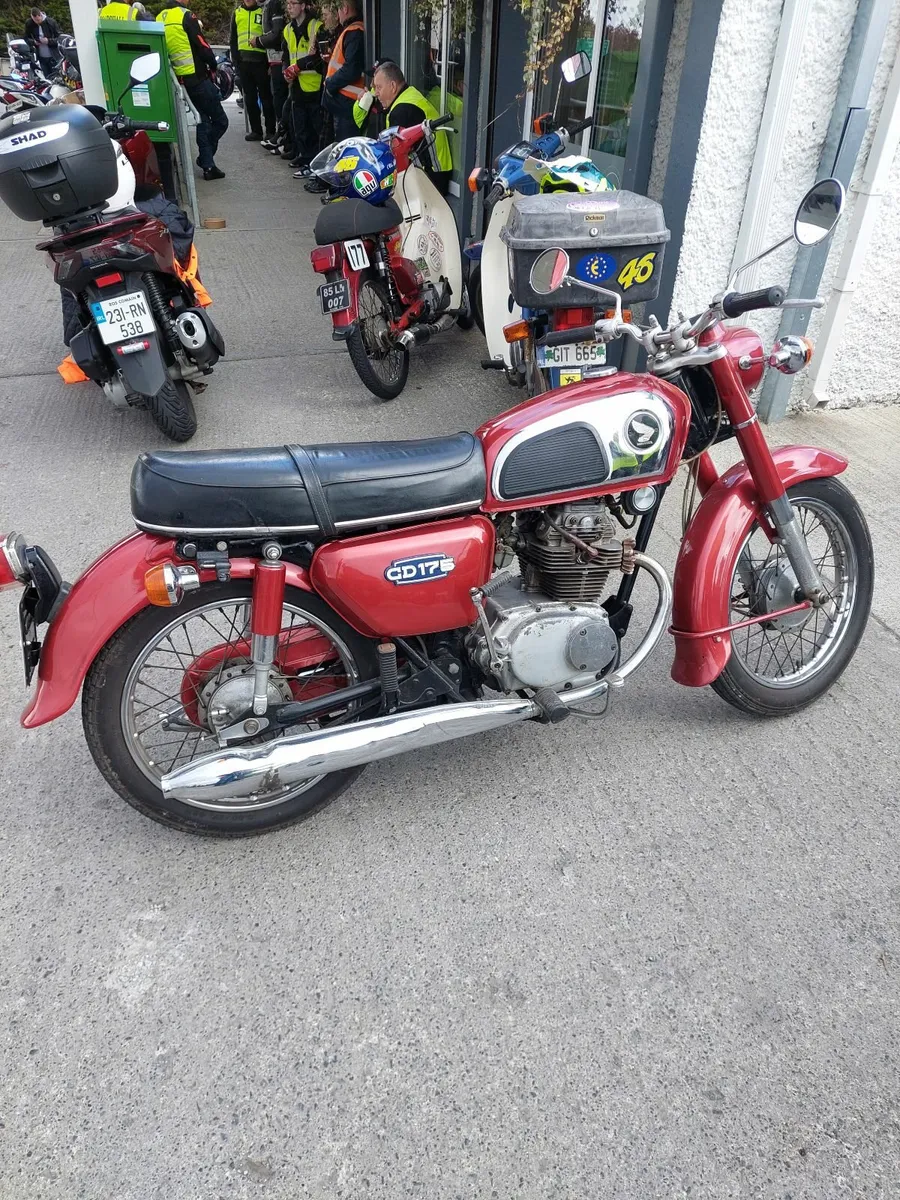 Honda cd175 - Image 4