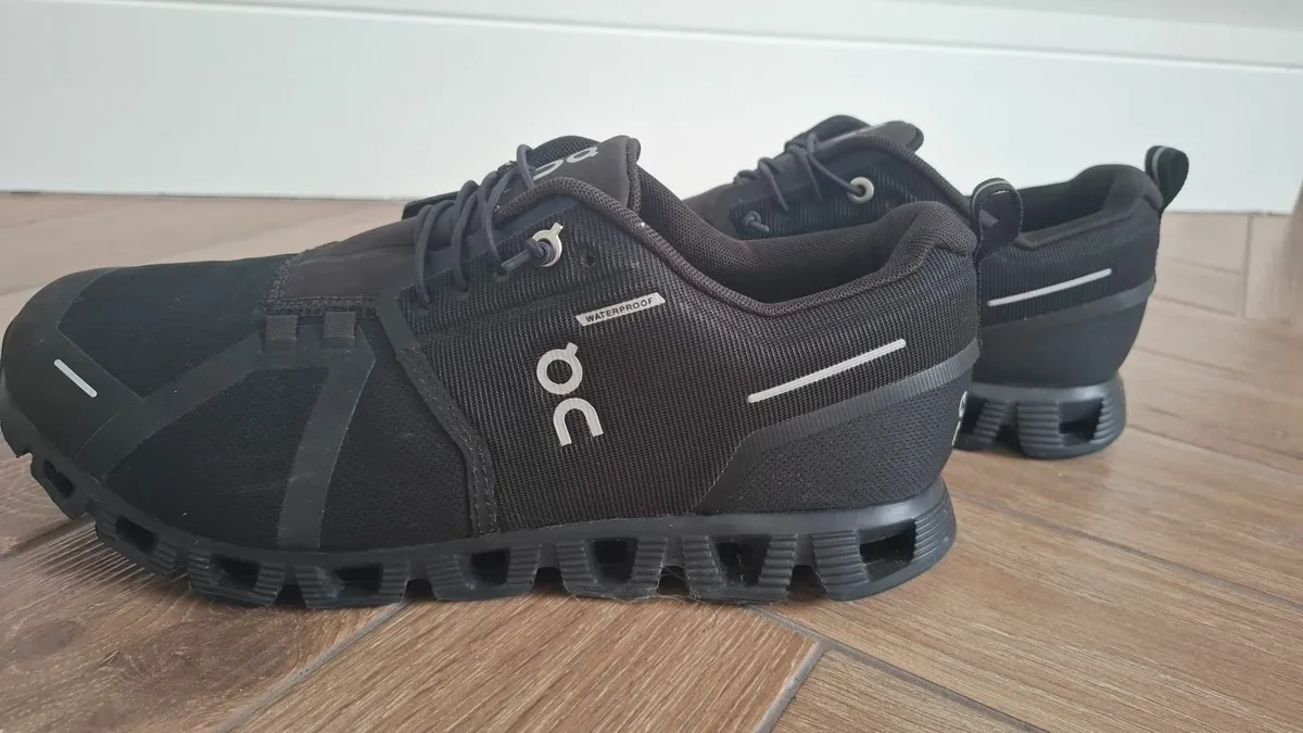 Men's Trainers - Image 1
