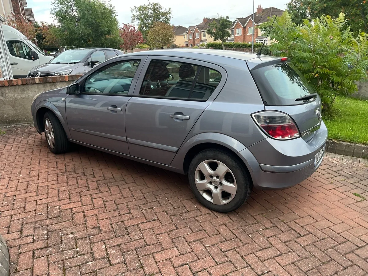 Vauxhall Astra - Image 4