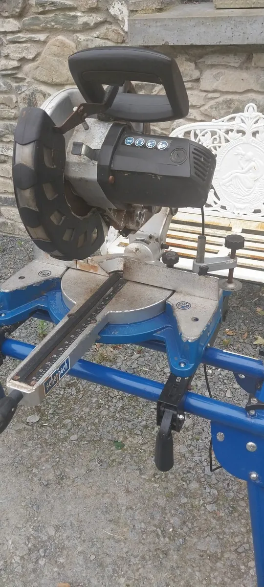 Saw & stand - Image 4