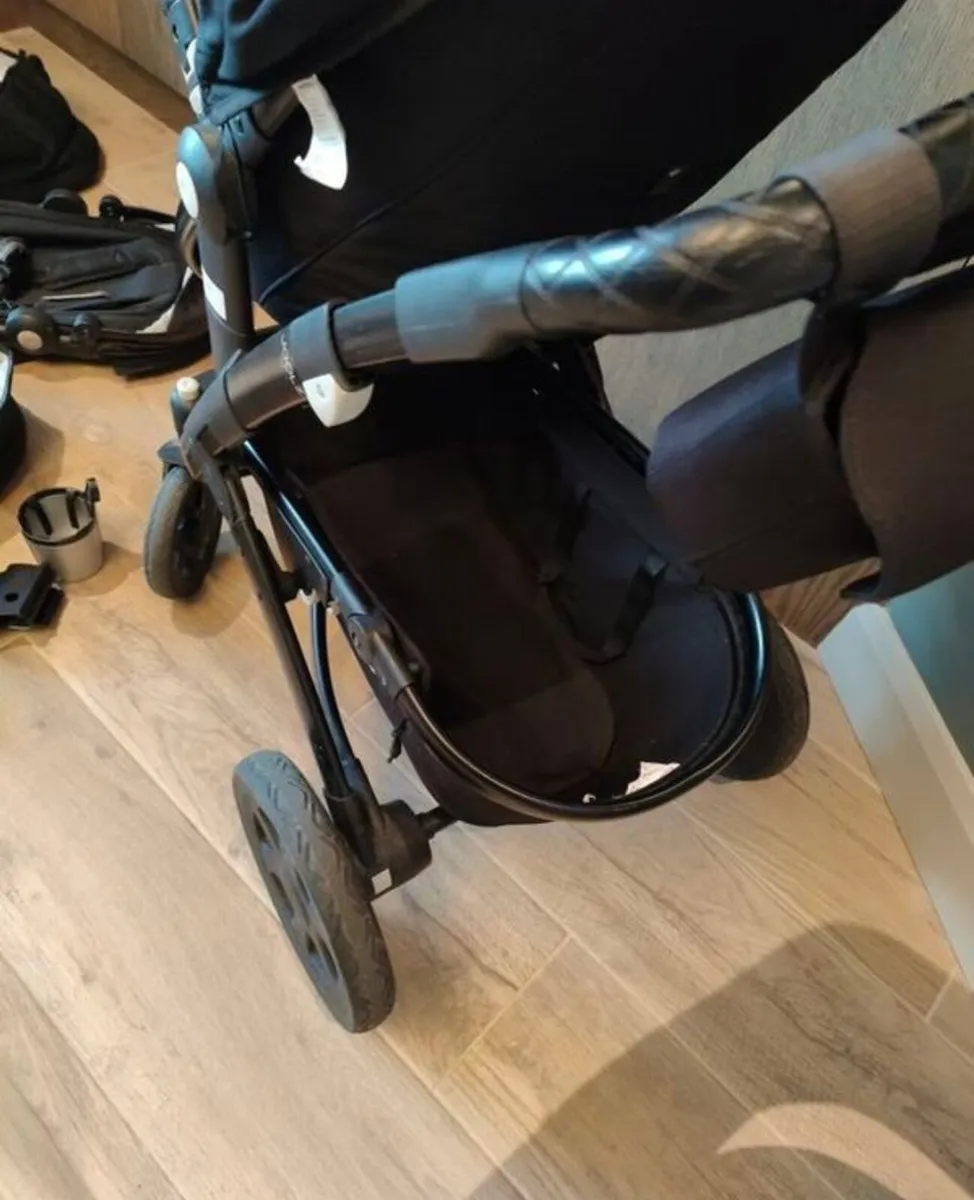 Joolz Geo2 Pram - Image 4