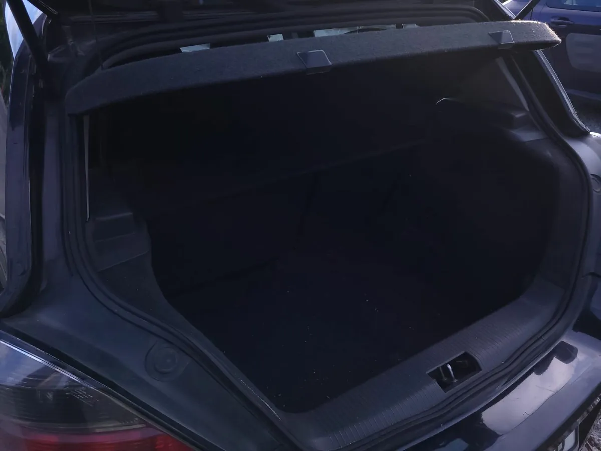 Opel Astra 2008 - Image 3