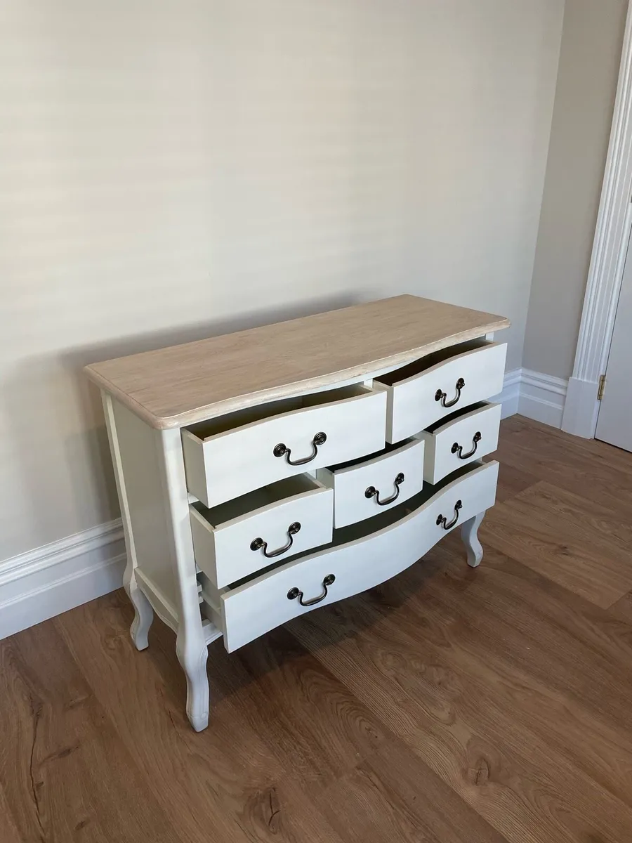 Bedroom furniture - Image 3