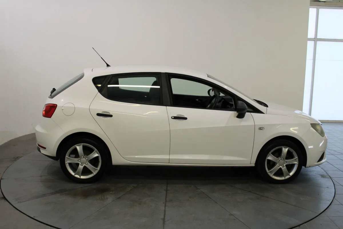 SEAT Ibiza SC 1.2 S.e. - Image 4