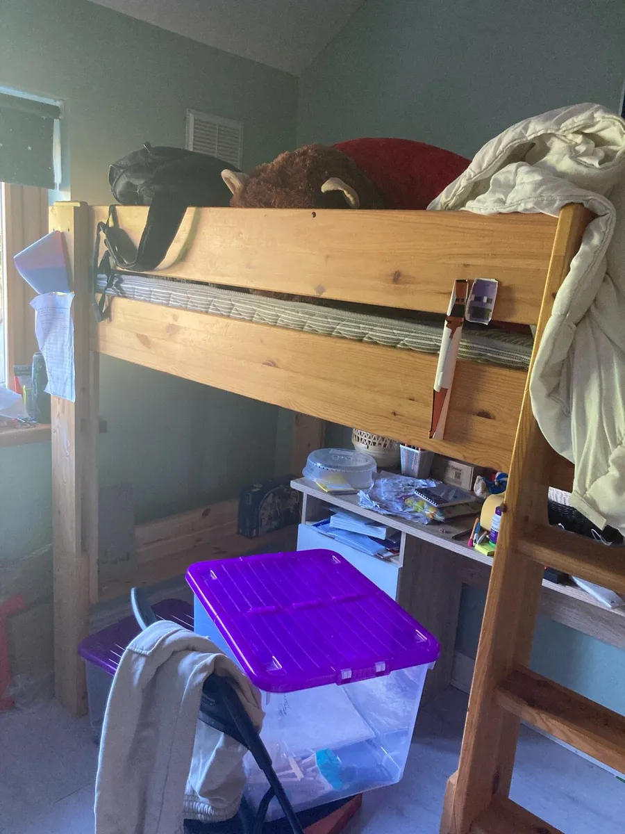 Loft bed - Image 1