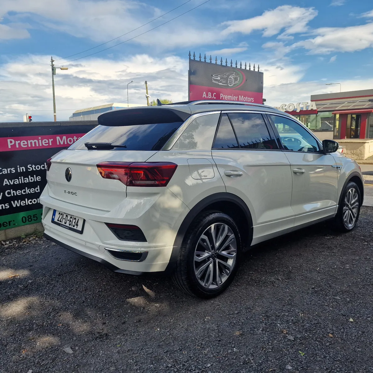Volkswagen T-Roc  1.5 TSI 150bhp R-Line - Image 4