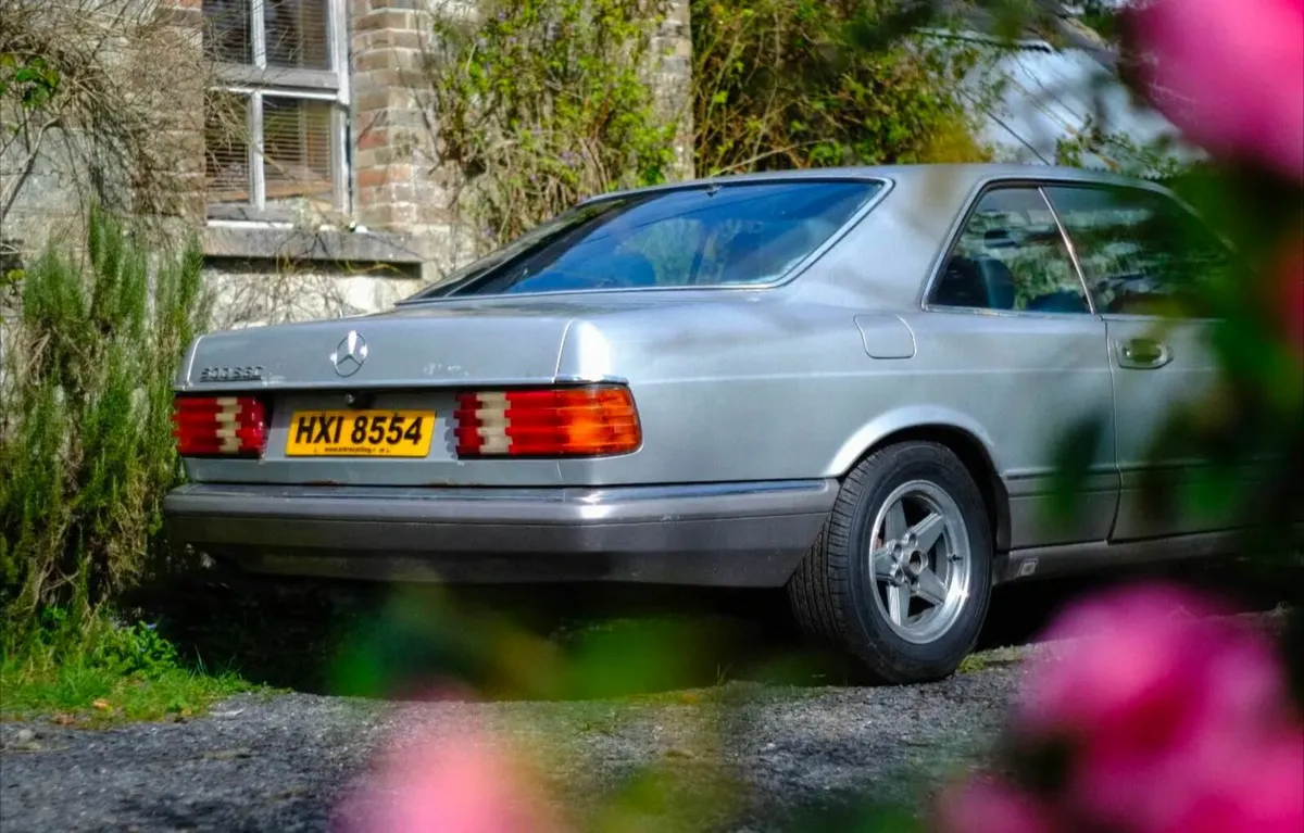 Mercedes-Benz 500 1986 - Image 2