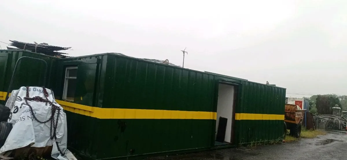 Water tanks - Image 2