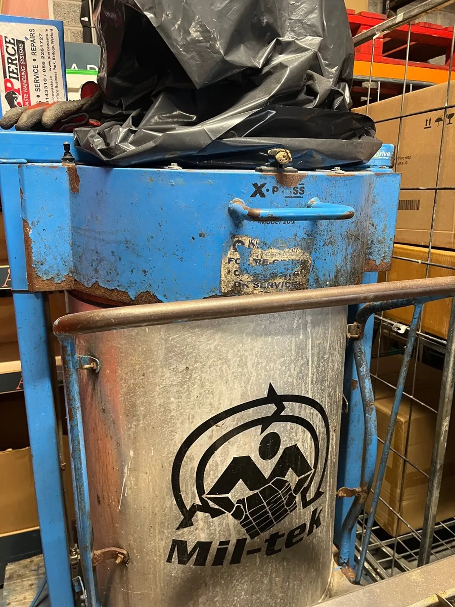 Compactor - Image 2