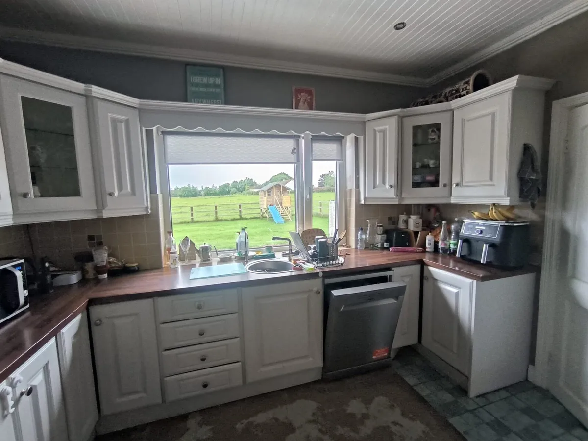 Kitchen - Image 1