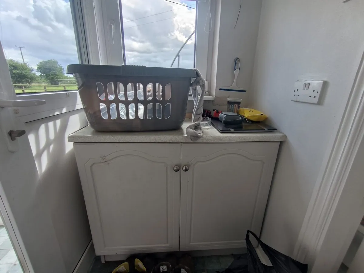 Kitchen - Image 4