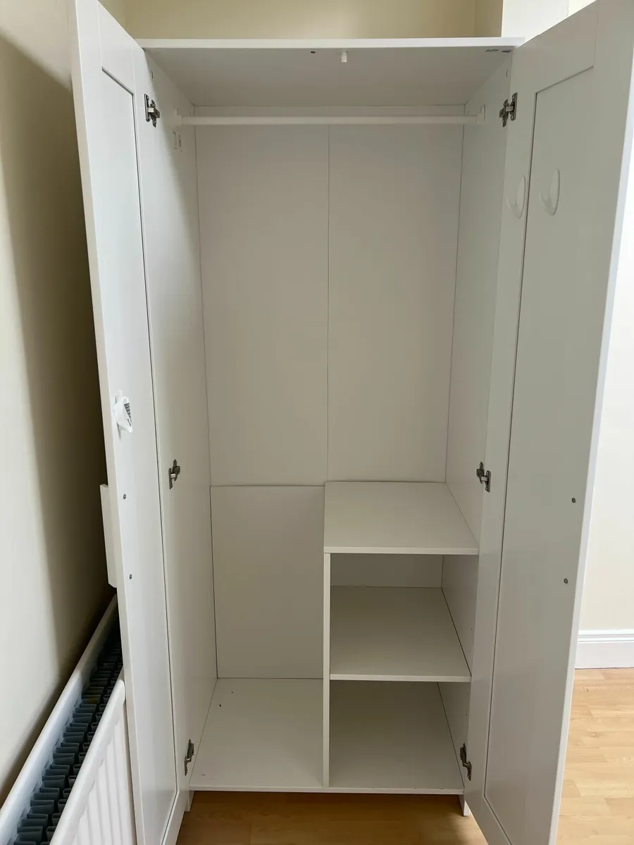bedroom furniture - Image 2