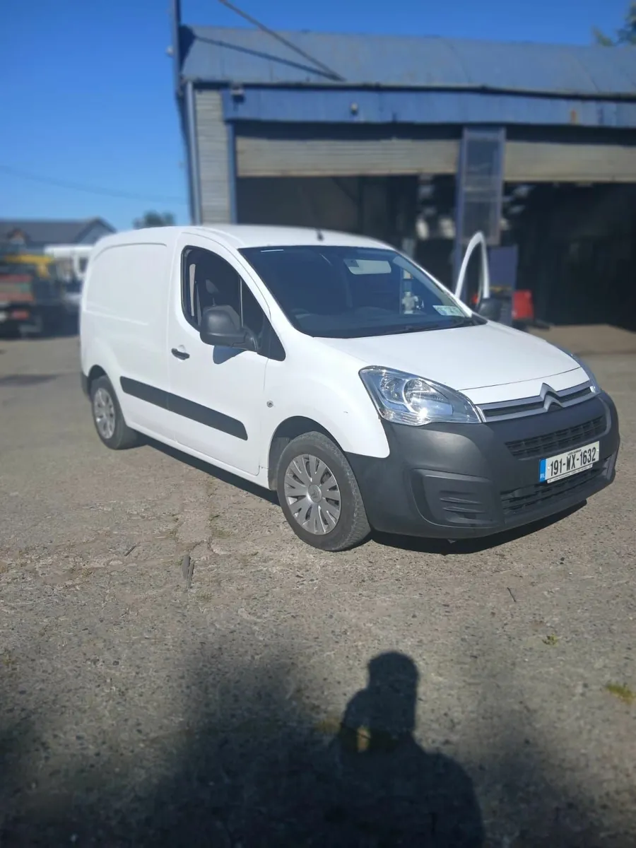 Citroen Berlingo 2019 - Image 2