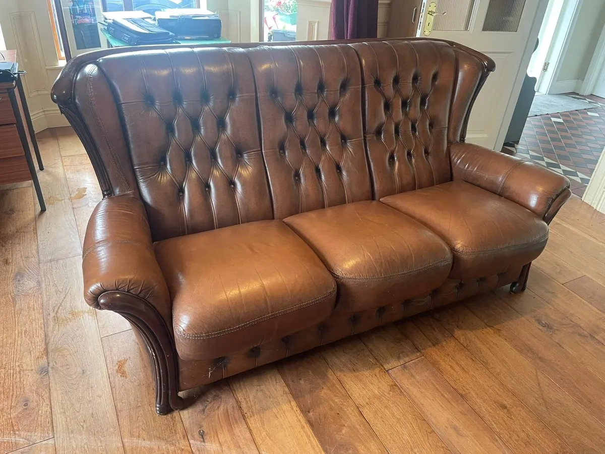 Leather couch - Image 2