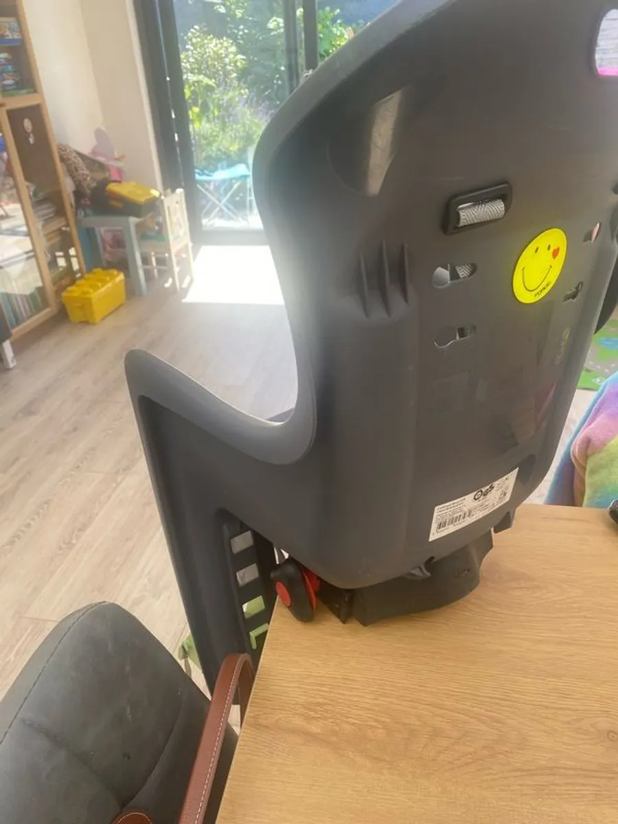 Child Bike Seat & Rain Cover - Image 2