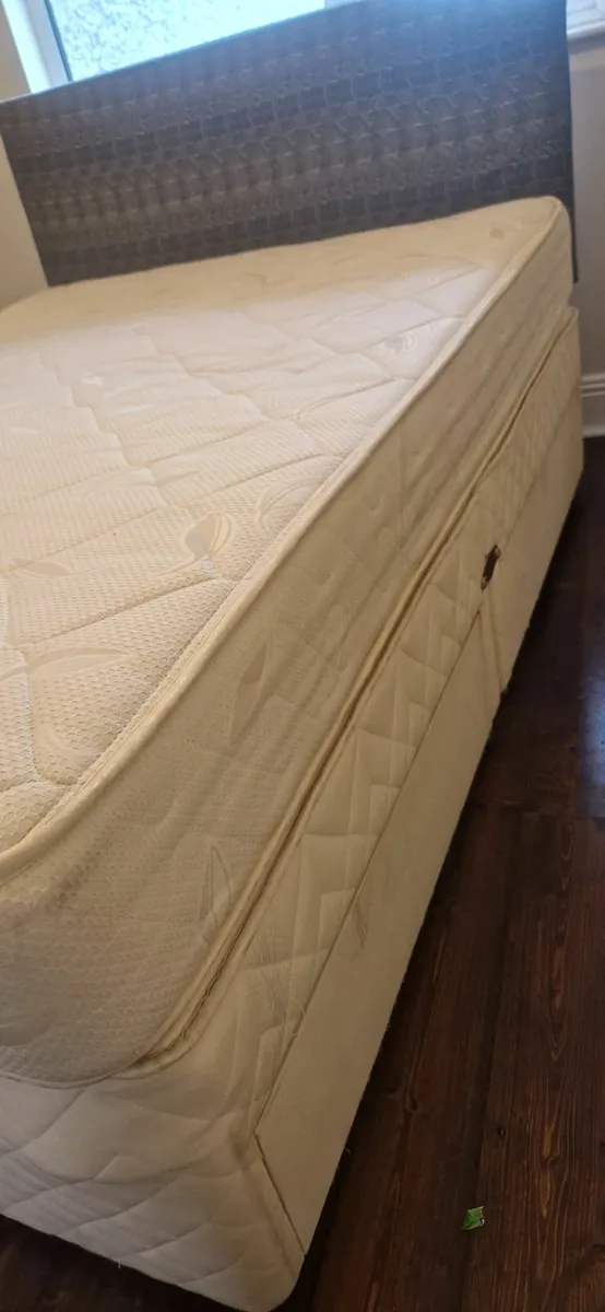 Bed frame 4, 6", respa matress and bed side table - Image 4