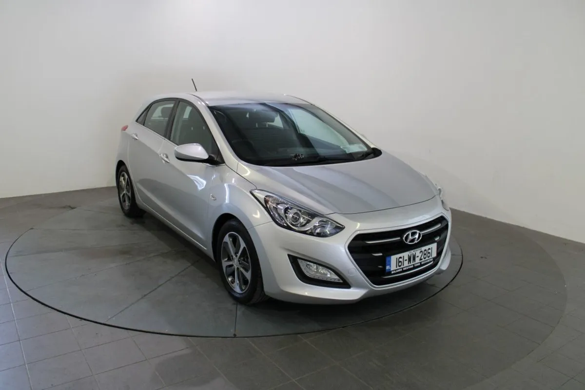 Hyundai i30 1.4l SE Blue Drive - Image 1