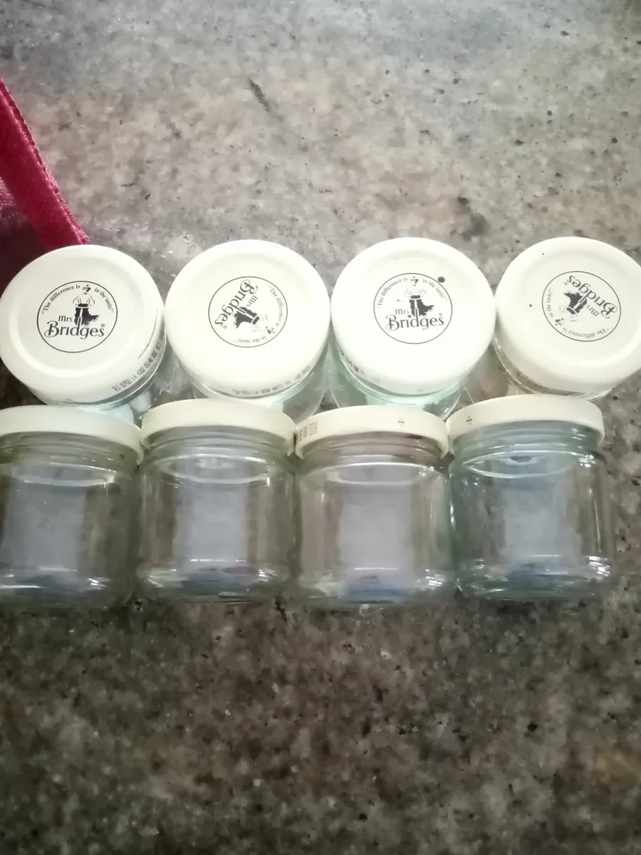 8 mini glass jars in caddy bag - Image 2