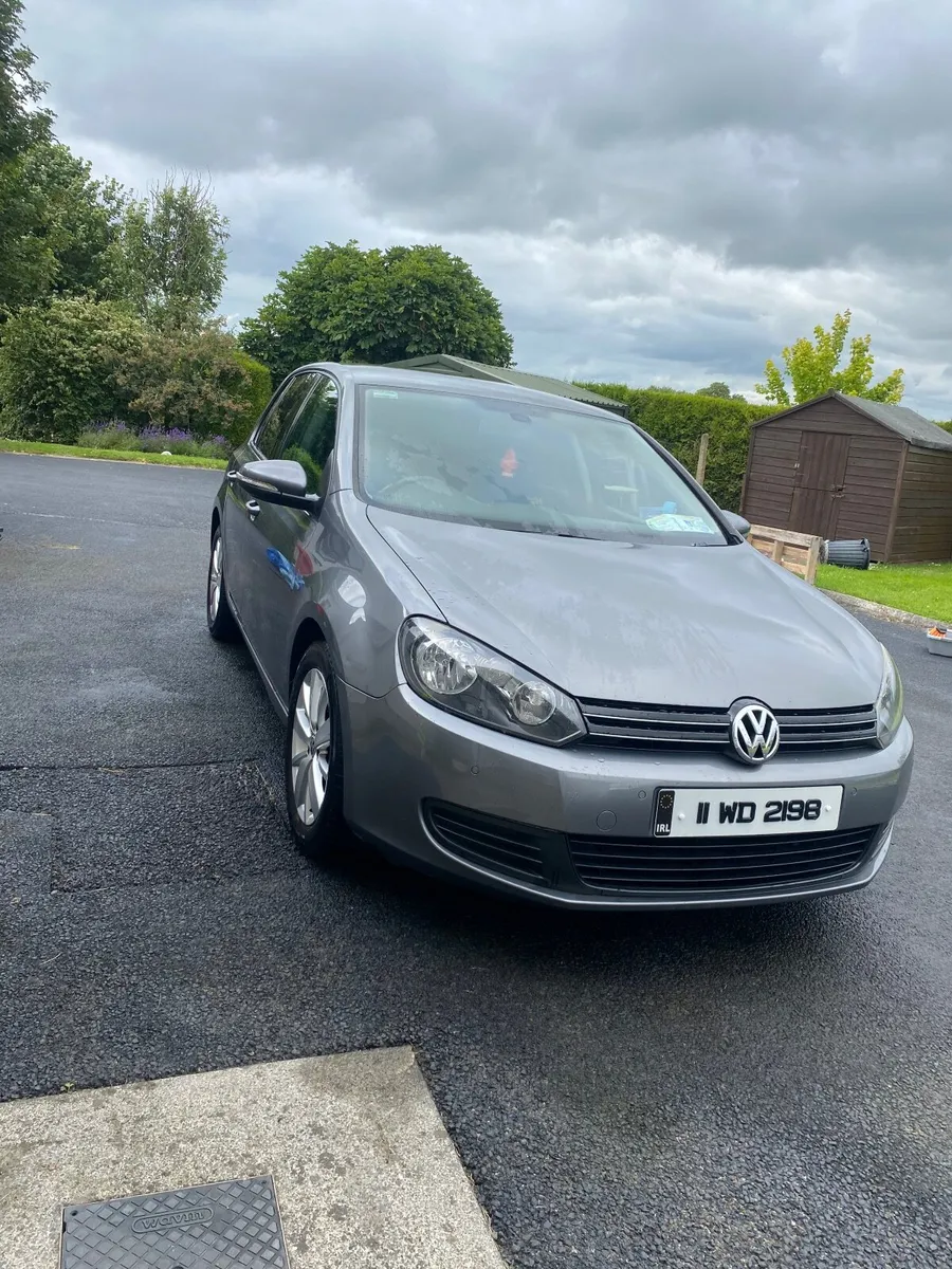 Volkswagen Golf 2011 - Image 1