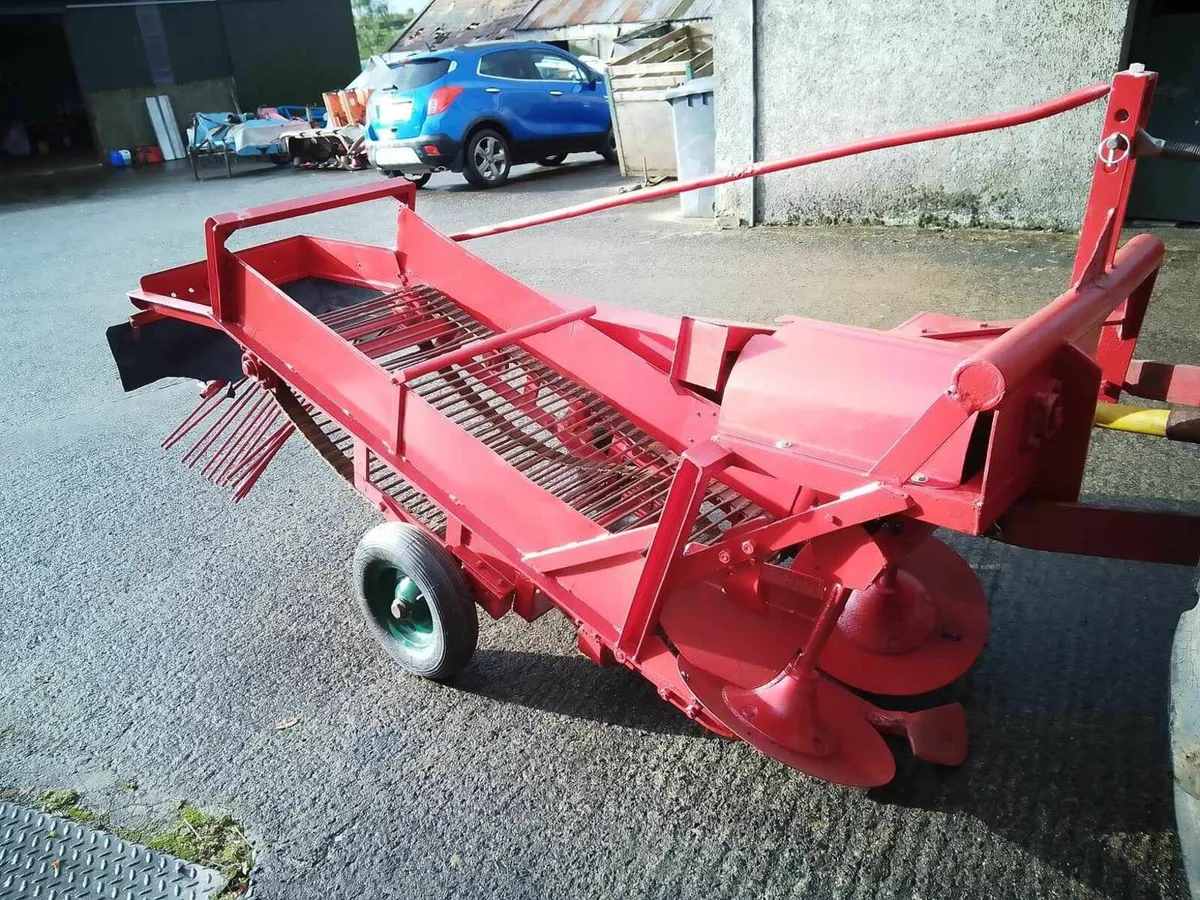 Elevator Diggers / Spinners / Harvesters - Image 2