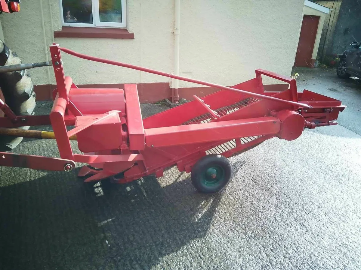 Elevator Diggers / Spinners / Harvesters - Image 3