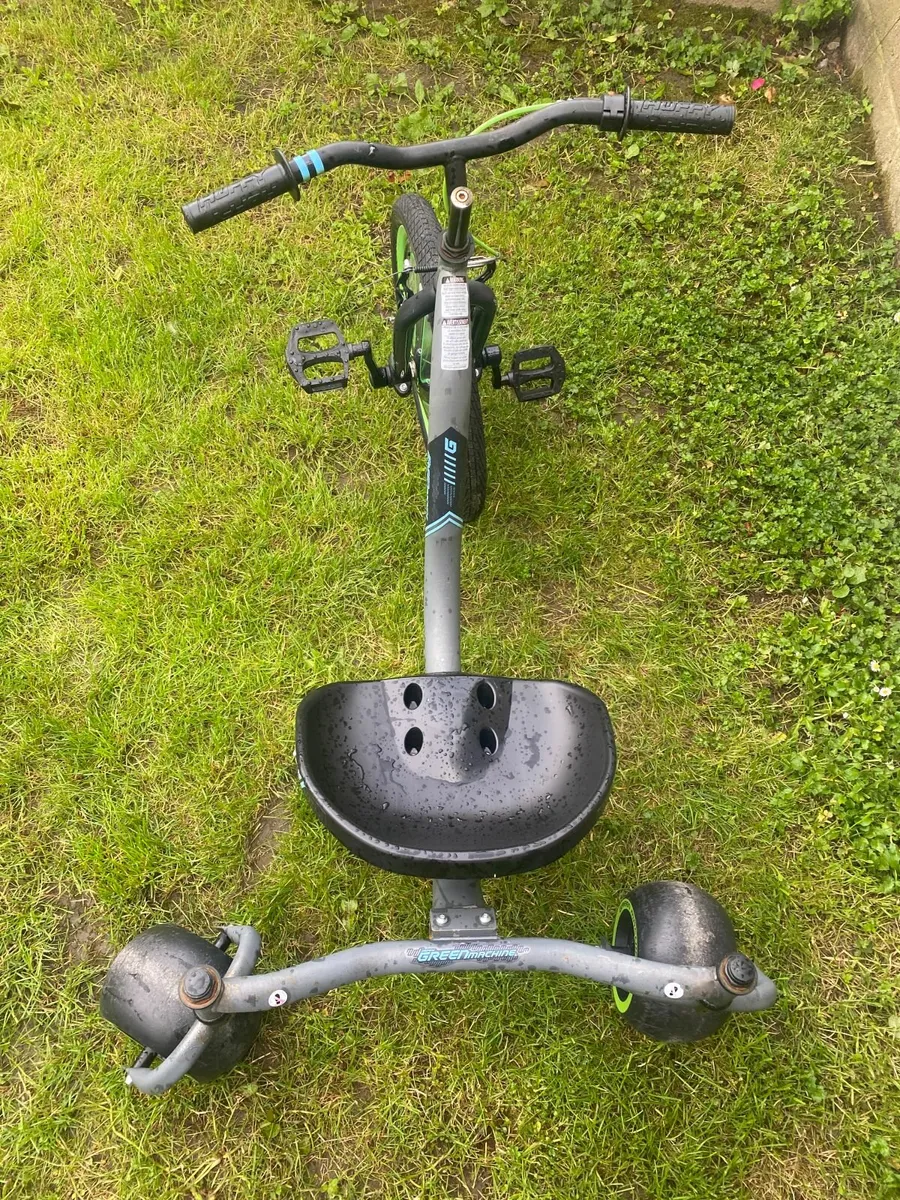 Huffy Green Machine Drift Trike - Big Front Wheel - Image 4