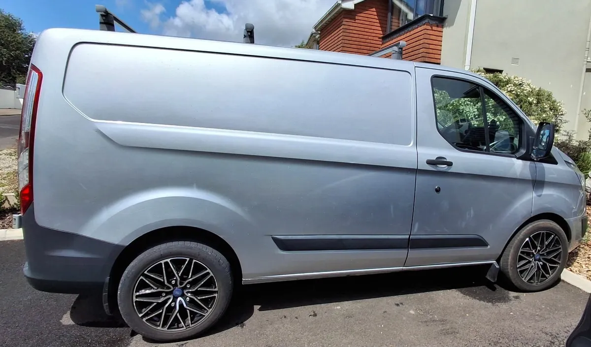 Ford Transit Custom T290 Trend 2015 SWB - Image 3