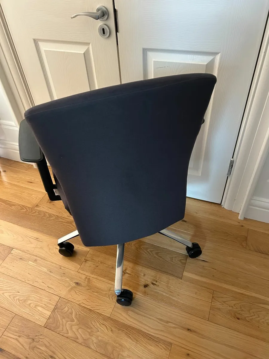 Office Chair - Image 2