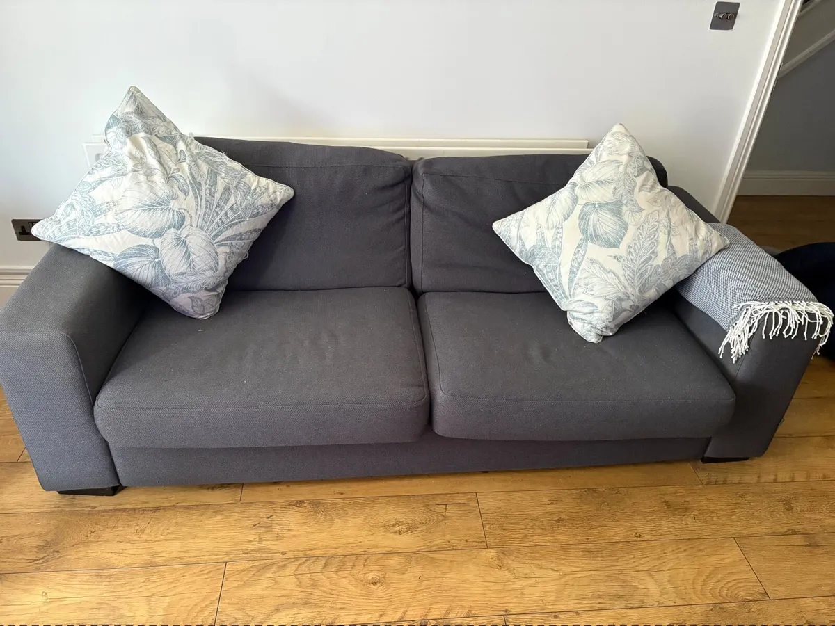 3 seater sofa, 2 seater sofa and 1 seater chair - Image 1