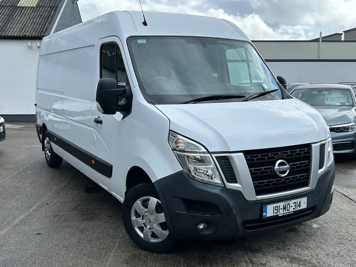 191 NISSAN NV400 2.3 DIESEL LWB  = IMMACULATE VAN - Image 2