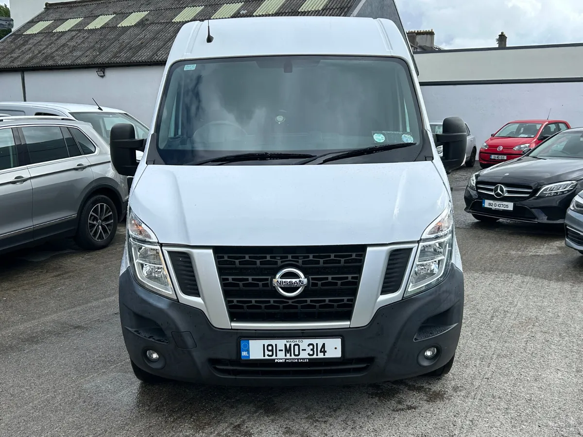 191 NISSAN NV400 2.3 DIESEL LWB  = IMMACULATE VAN - Image 4