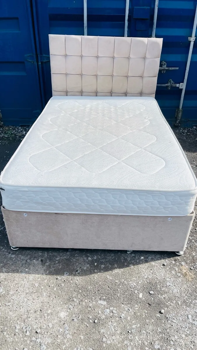 Small double bed with mattress - Image 2
