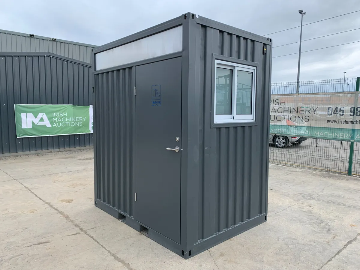 NEW/UUSED TOILET BLOCK FOR AUCTION TOMORROW - Image 2
