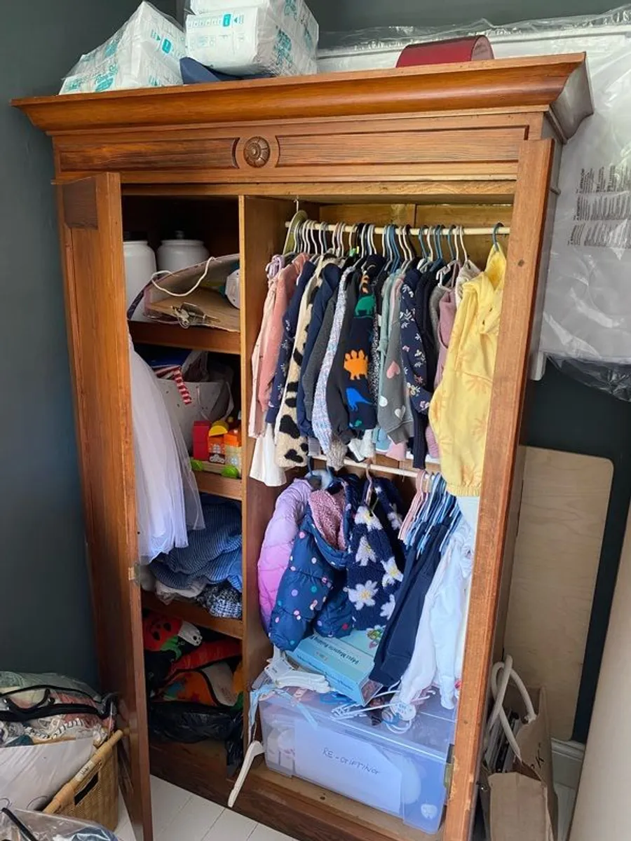 Antique wardrobe - Image 2