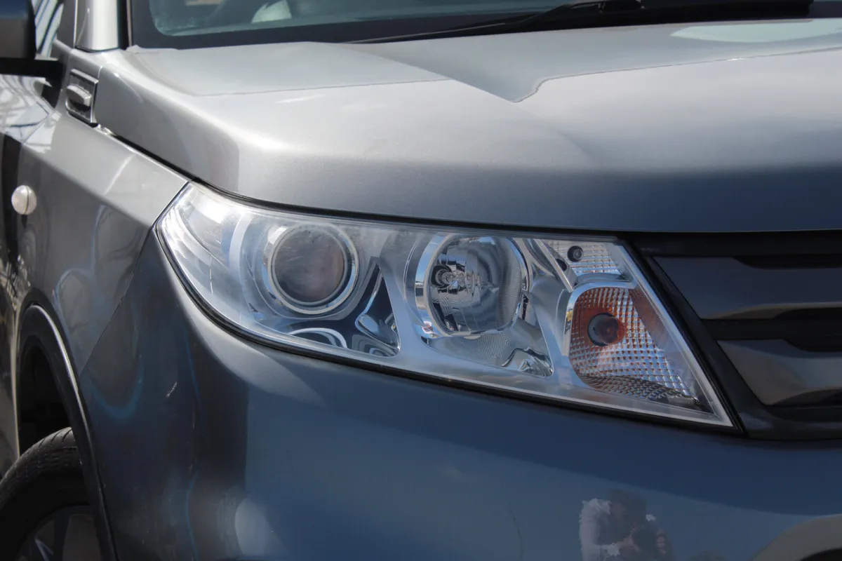 Suzuki Vitara 2016 1.6 Petrol GLX * Warranty* - Image 3