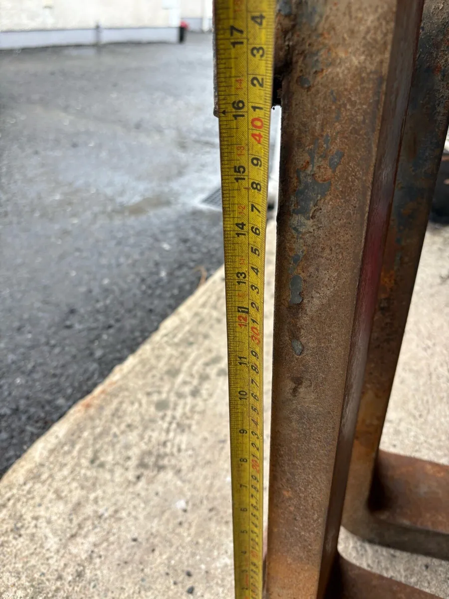 Set of Pallet forks - Image 3