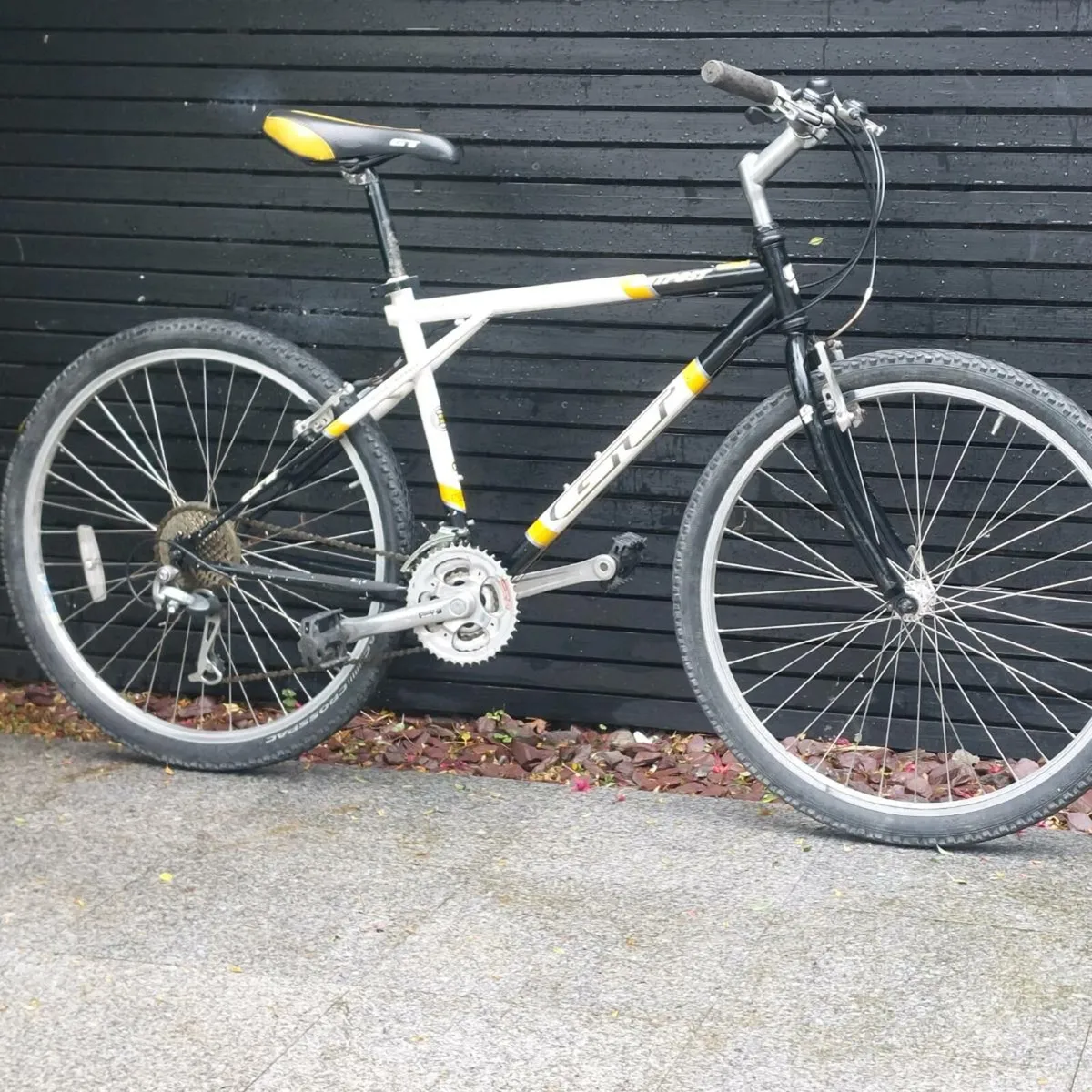 Gt mountain bike - Image 1