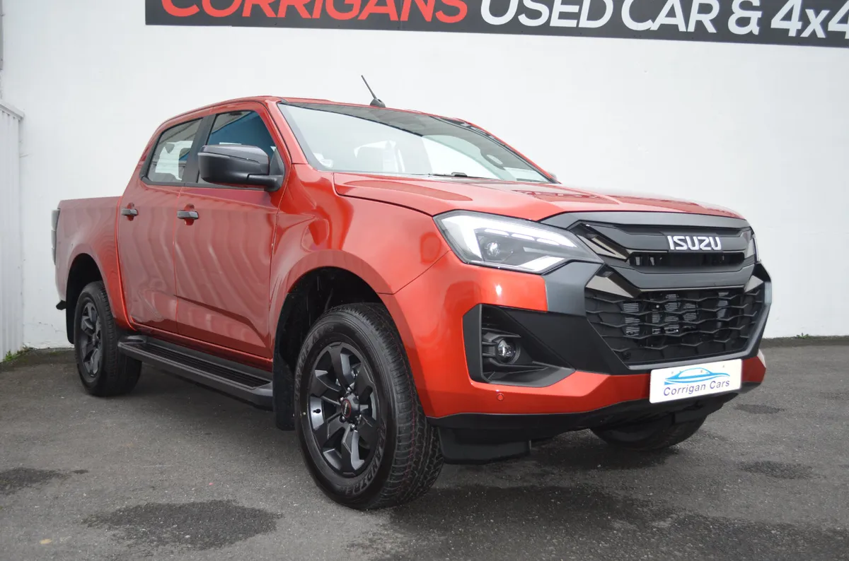 TOP SPEC LSE AUTO-STUNNING NEW COLOUR NAMIBU RED - Image 1