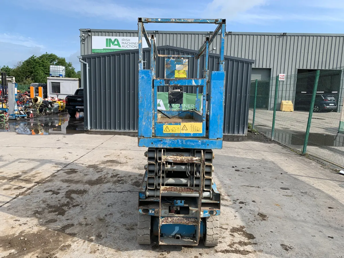 2007 GENIE GS-2632 SCISSORS LIFT FOR AUCTION TOMOR - Image 3