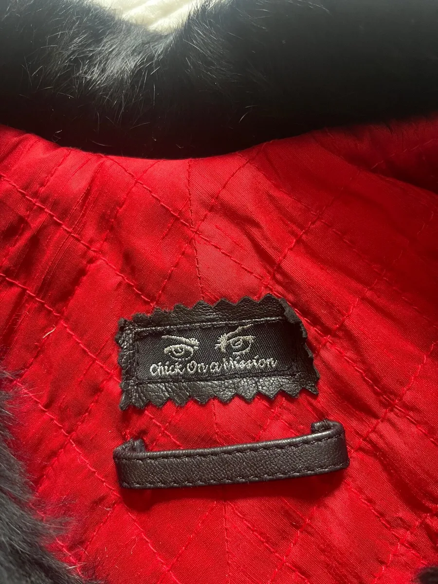 Stunning Vintage Shoulder wrap - Image 3