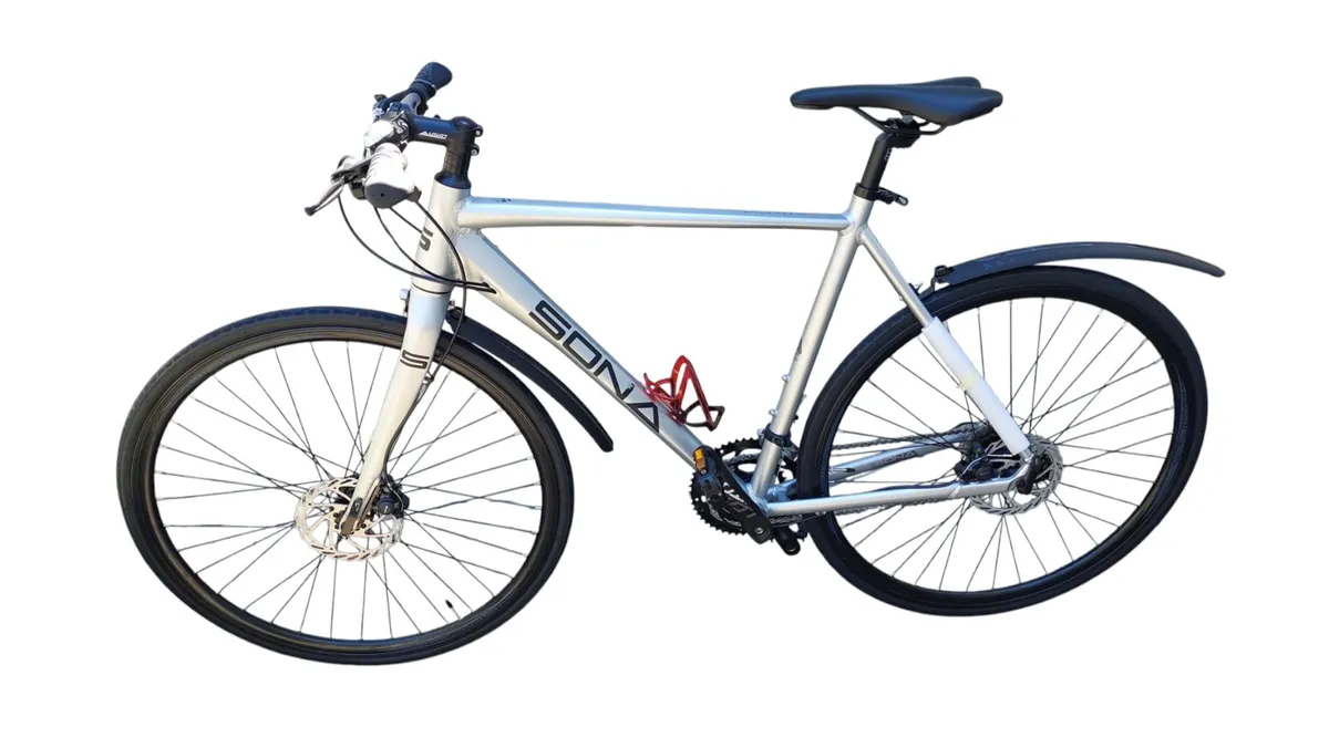 Brand New Sona Flat Bar Road Bike Disc Brakes - Image 3