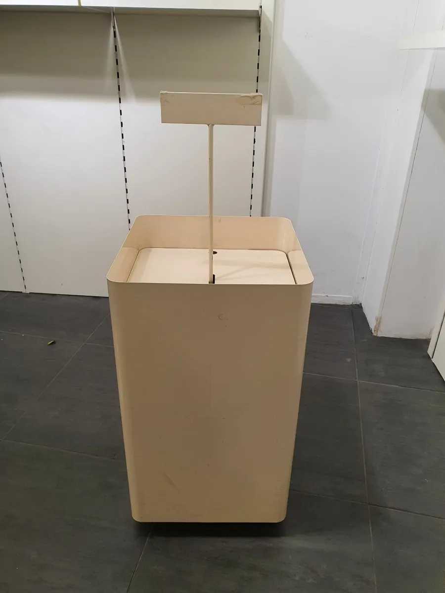 Retail Dump Bin on Wheels – Adjustable Height - Image 1
